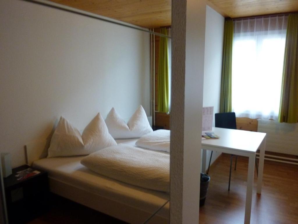 Gasthaus Engel Sachseln Chambre photo
